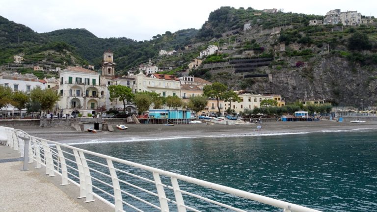 Amalfiküste – UNESCO-Welterbe bei Neapel  